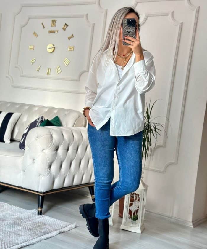 Kelebek İşlemeli Tasarım Gömlek