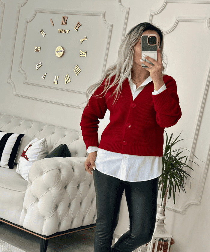 Alternative view of Standart Beden Kalp Detaylı Hırka