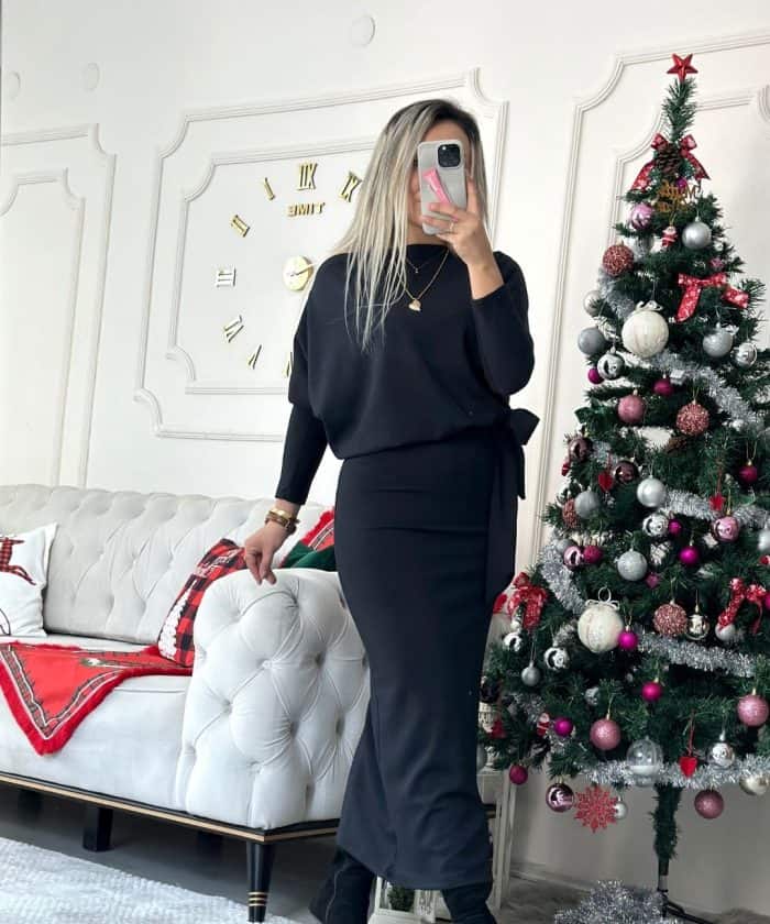 Scuba Kumaş Siyah Kuşak Detaylı Kayık Yaka Elbise