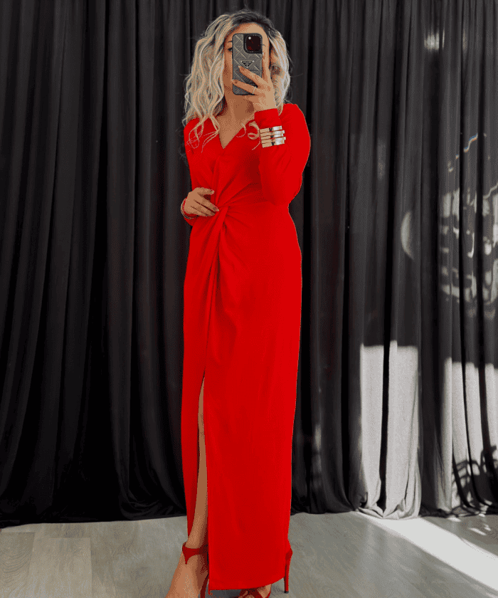 Yırtmaç Detaylı Viskon Elbise