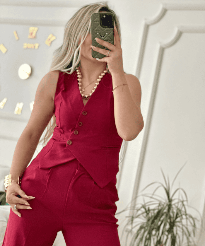 Alternative view of Asimetrik Yelekli Bordo Takım