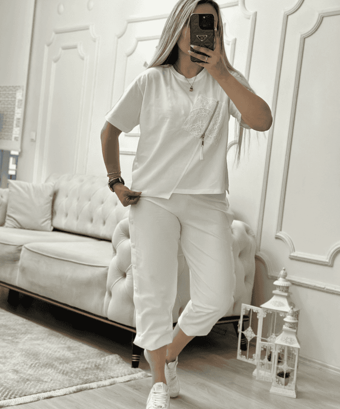 Fermuar Detaylı Asimetrik T-Shirt