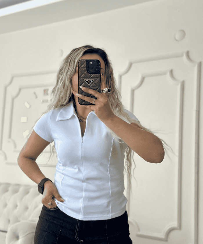 Polo Yaka Fermuar Detaylı T-Shirt
