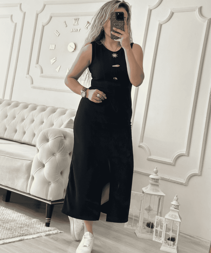 Düğme Detaylı Viskon Yırtmaçlı Elbise