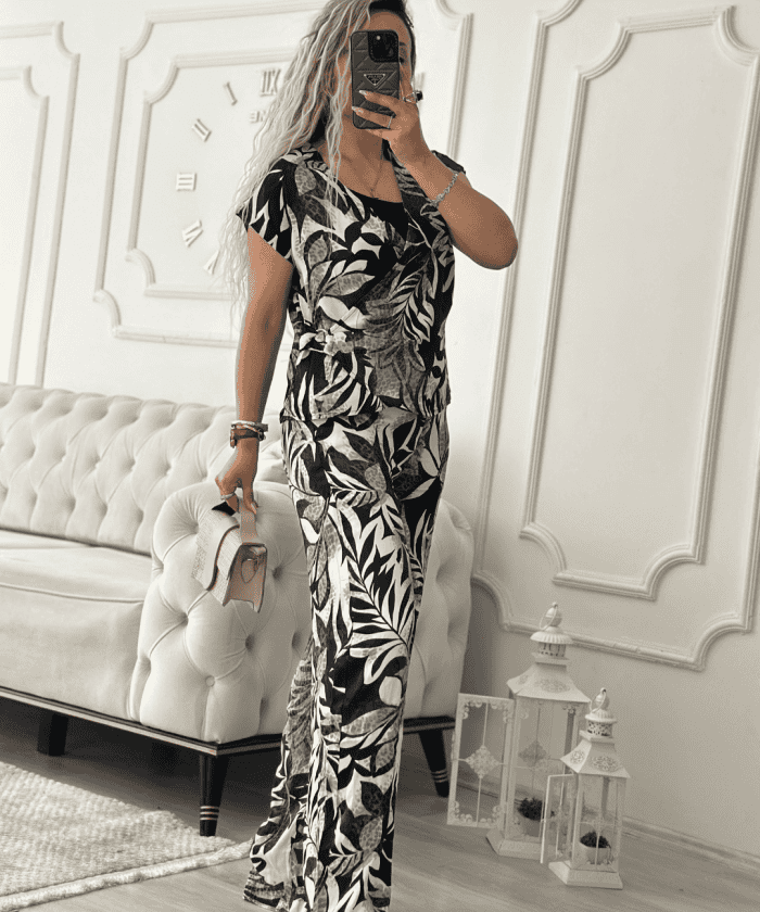 Alternative view of Elegant Desenli İpek Krep İkili Takım