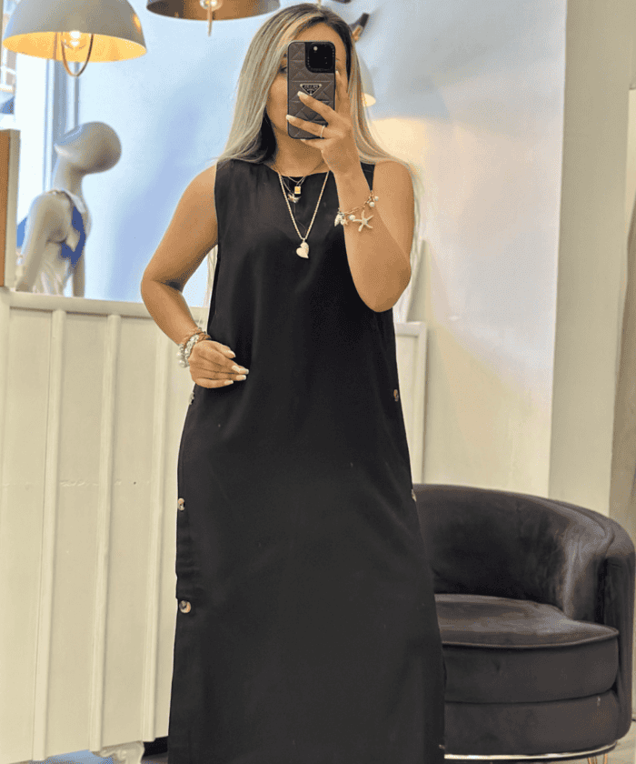 Alternative view of Düğme Detaylı Siyah Keten Elbise