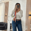 V Detaylı Likralı Beyaz Bluz